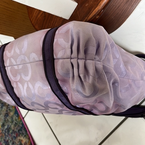 Coach Poppy Rare Vintage Purple straps/Lavender C Fabric Silvertone Hardw - Picture 13 of 16